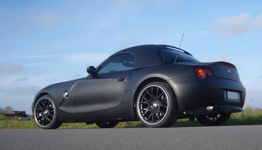 Matte Black Z4