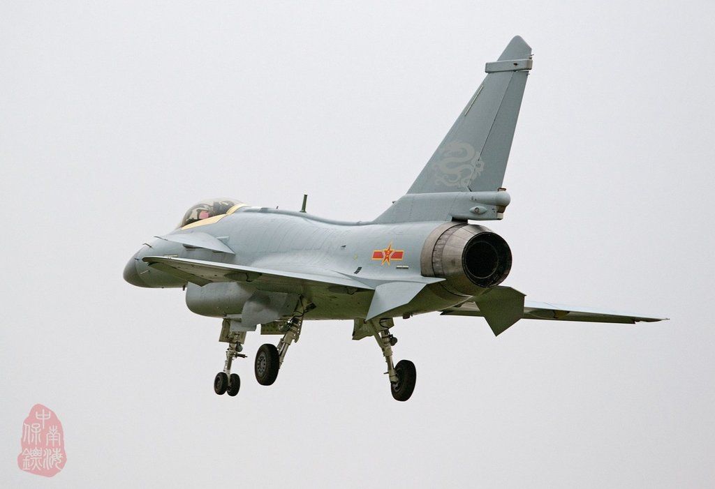 http://i988.photobucket.com/albums/af8/My-Military-Photos/PRC/Air/J-10B/J10B_50.jpg