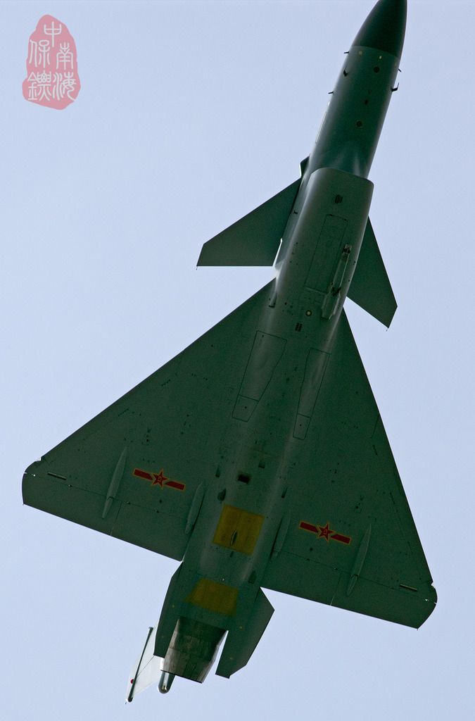 http://i988.photobucket.com/albums/af8/My-Military-Photos/PRC/Air/J-10B/J10_58.jpg