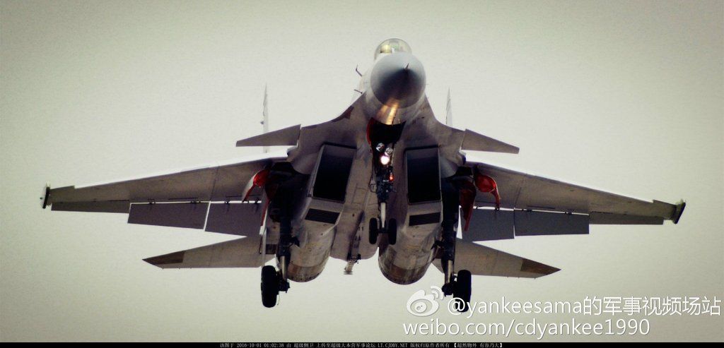 http://i988.photobucket.com/albums/af8/My-Military-Photos/PRC/Air/J-15/J15T_Test_5.jpg