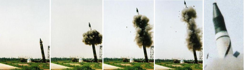 http://i988.photobucket.com/albums/af8/My-Military-Photos/PRC/Missiles%20-%20Munitions/DF-31/DF31A_30_1.jpg