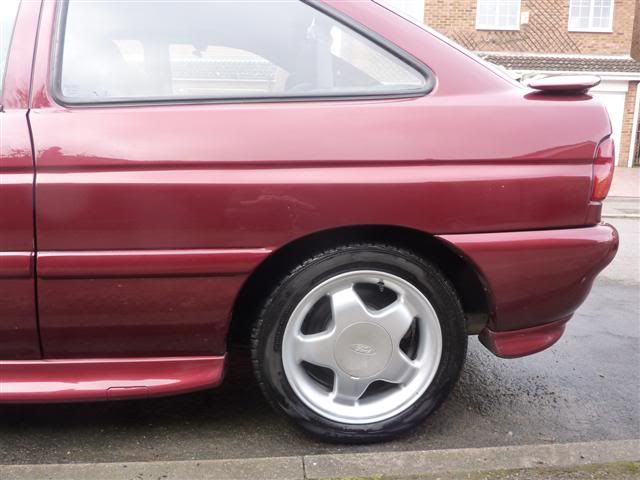 Nouveau Red Escort Mk6 Rs2000 4x4 - Passionford