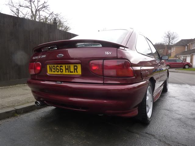 Nouveau Red Escort Mk6 Rs2000 4x4 - Passionford
